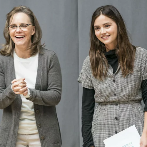 Εσείς θα δείτε την οσκαρική Σάλι Φήλντ στο ΝΤ Live;